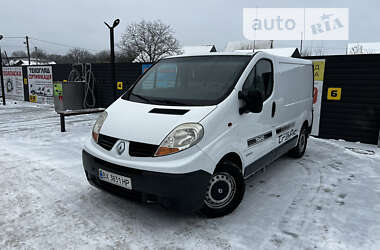 Грузовой фургон Renault Trafic 2006 в Шепетовке