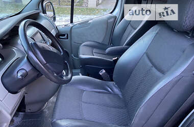 Минивэн Renault Trafic 2009 в Черновцах