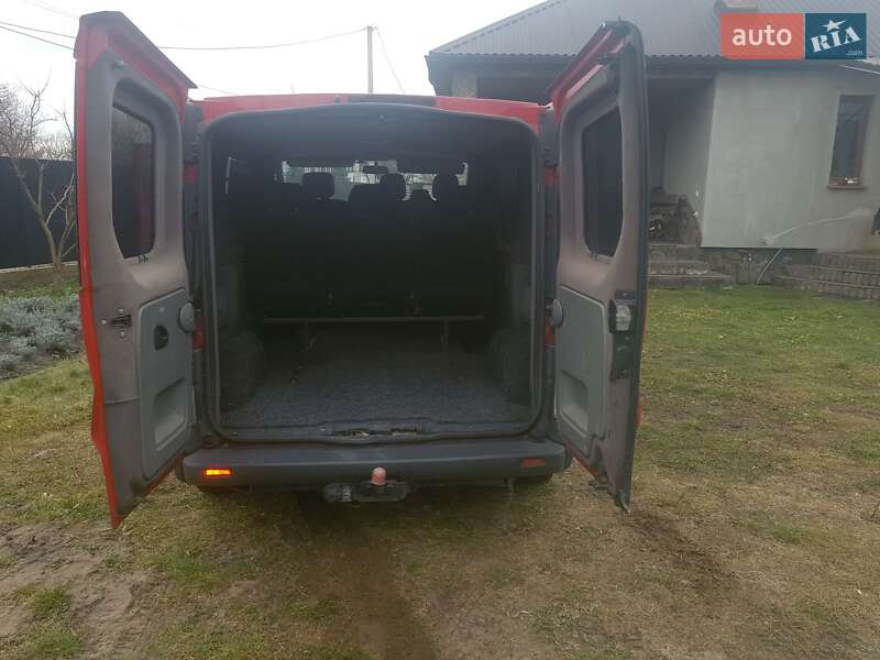 Мінівен Renault Trafic 2002 в Любомлі