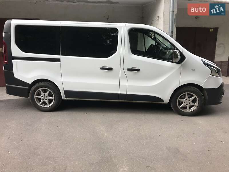 Минивэн Renault Trafic 2016 в Тернополе