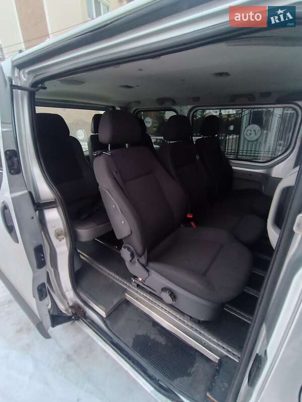 Минивэн Renault Trafic 2009 в Киеве