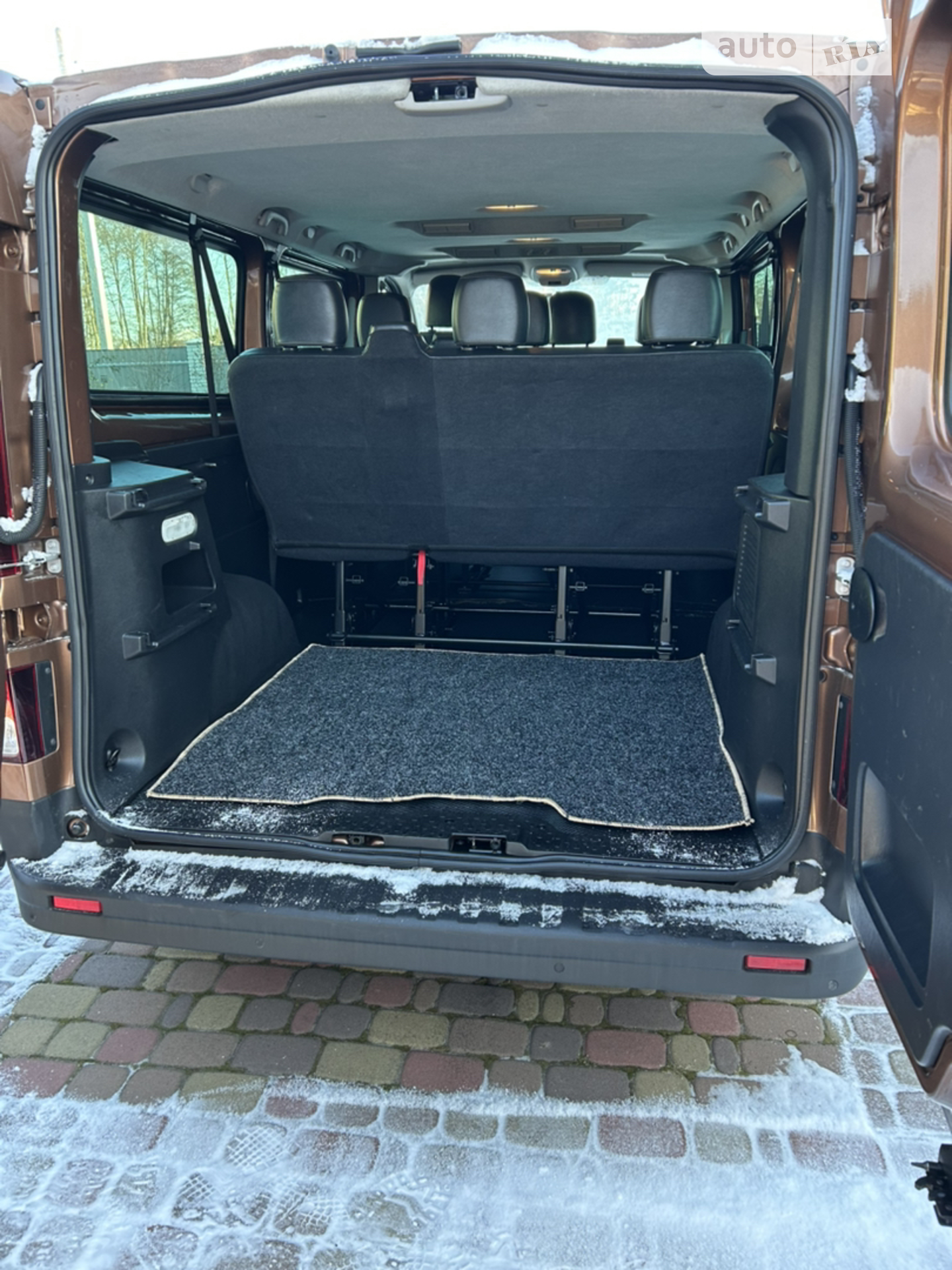 2017 Renault Trafic - мініатюра 18