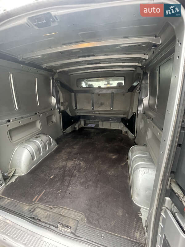 Грузовой фургон Renault Trafic 2011 в Днепре