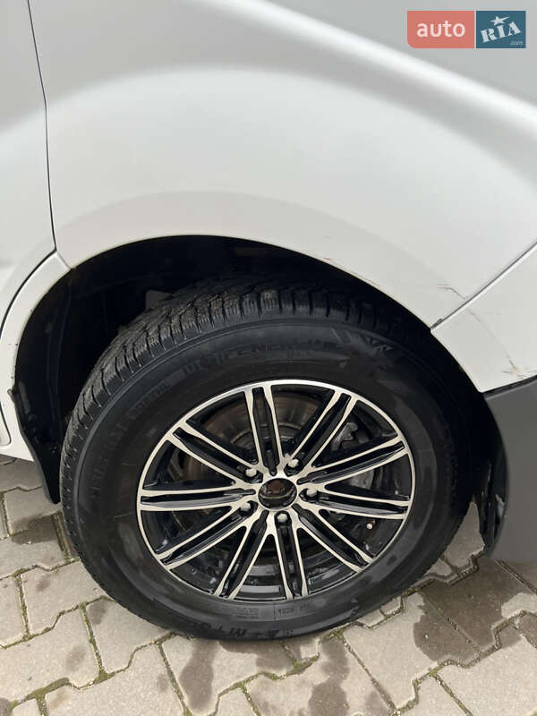 Минивэн Renault Trafic 2006 в Новоселице фото 10 Минивэн Renault Trafic 2006 в Новоселице