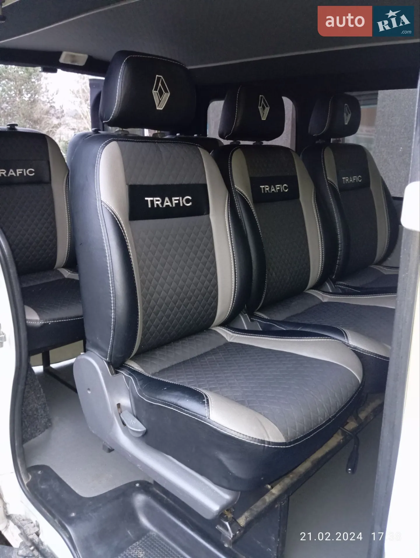 2014 Renault Trafic - мініатюра 3
