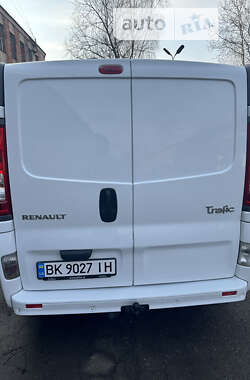 Минивэн Renault Trafic 2013 в Корце