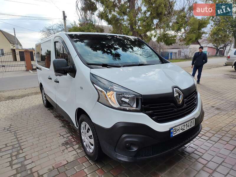 Renault Trafic 2016