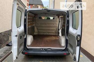 Грузовой фургон Renault Trafic 2005 в Львове