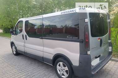 Мінівен Renault Trafic 2004 в Хмельницькому