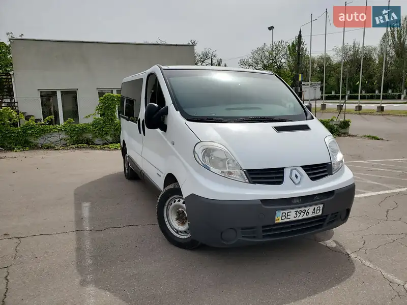 Минивэн Renault Trafic 2007 в 