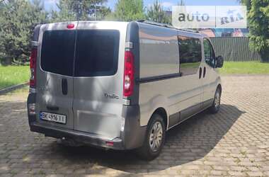 Минивэн Renault Trafic 2009 в Луцке