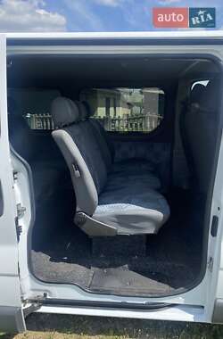 Мінівен Renault Trafic 2006 в Іллінцях