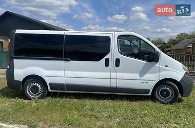 Мінівен Renault Trafic 2006 в Іллінцях