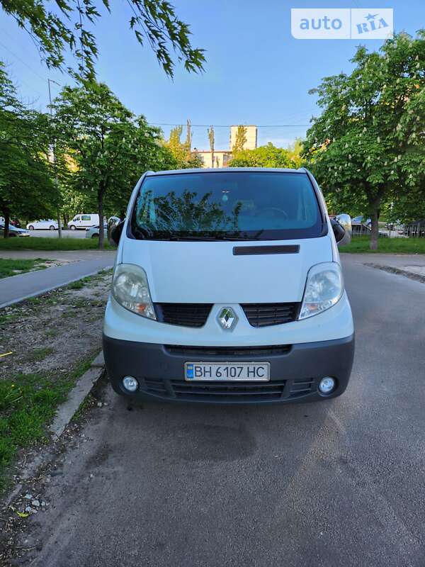 Грузовой фургон Renault Trafic 2012 в Киеве