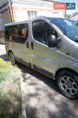 Мінівен Renault Trafic 2004 в Тернополі