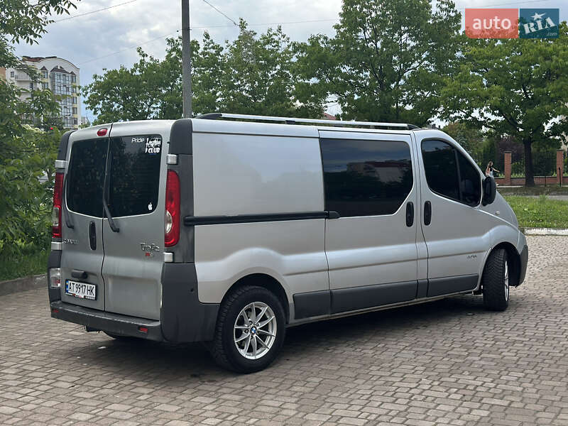 Минивэн Renault Trafic 2008 в Ивано-Франковске