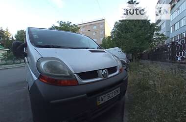 Мінівен Renault Trafic 2006 в Івано-Франківську