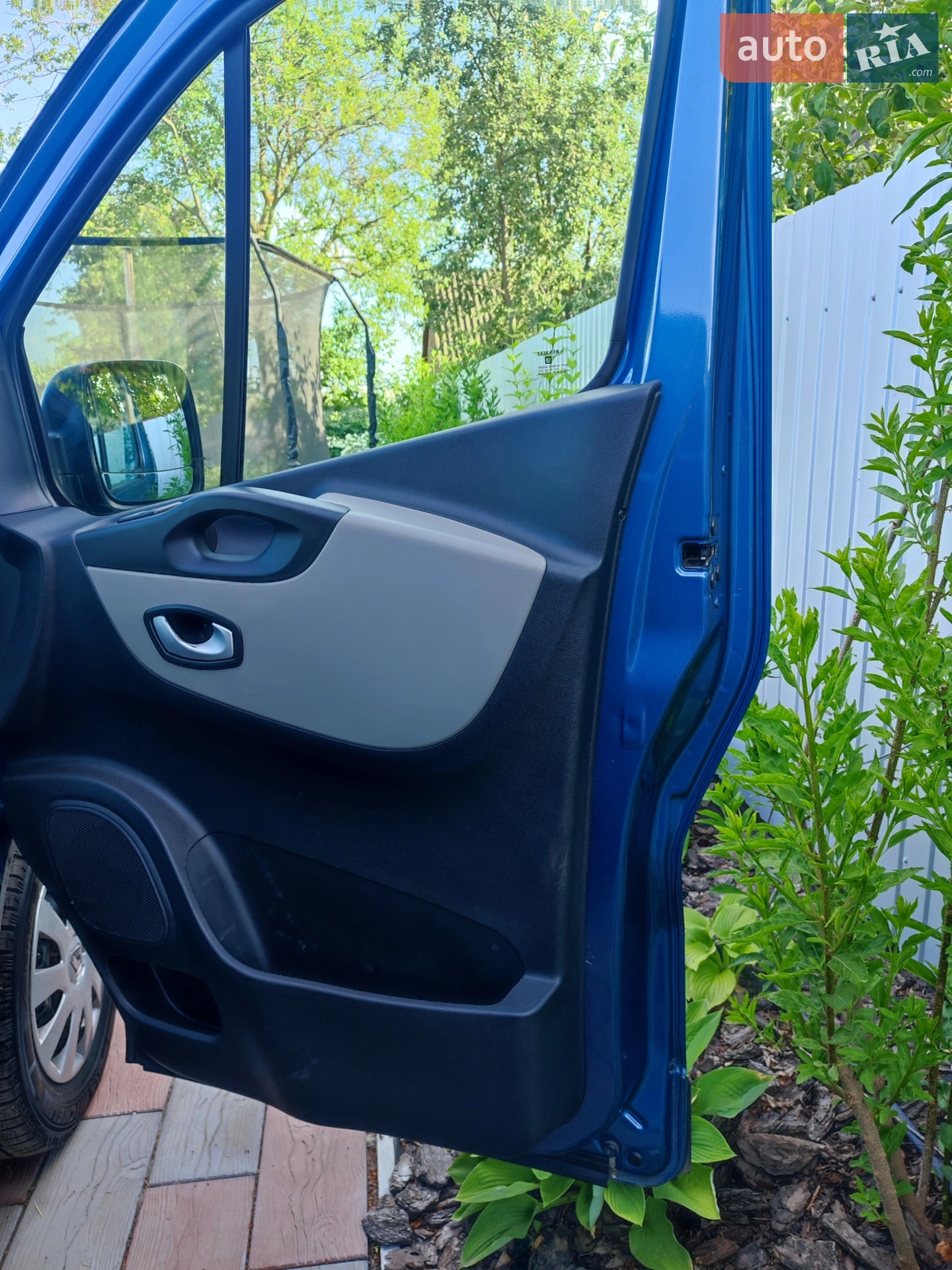 Renault Trafic 2015 VIN VF1JL000454444797 фото оголошення 5 з 18