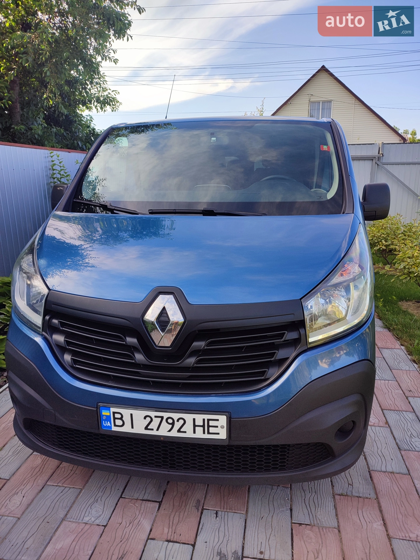 Renault Trafic 2015 VIN VF1JL000454444797 фото оголошення 12 з 18