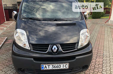 Мінівен Renault Trafic 2007 в Коломиї