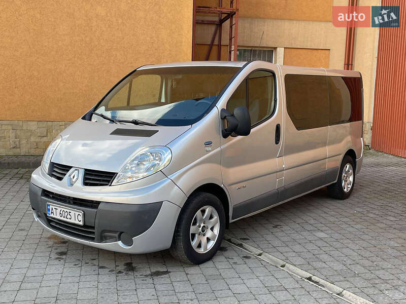 Renault Trafic 2012