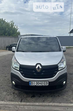 Мінівен Renault Trafic 2017 в Миргороді