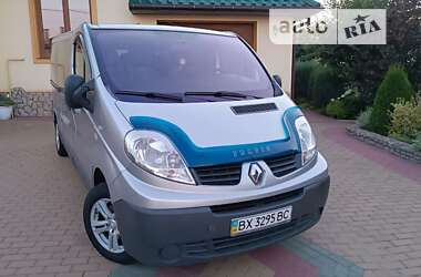 Мінівен Renault Trafic 2008 в Хмельницькому