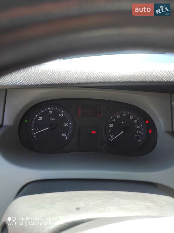 Минивэн Renault Trafic 2008 в Ворохте