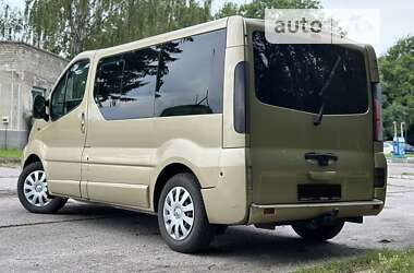 Мінівен Renault Trafic 2006 в Млиніві