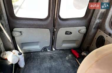 Мікроавтобус Renault Trafic 2005 в 