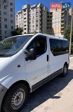 Мікроавтобус Renault Trafic 2005 в 