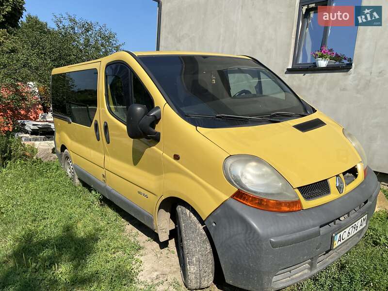 Мінівен Renault Trafic 2003 в Луцьку