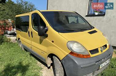 Мінівен Renault Trafic 2003 в Луцьку