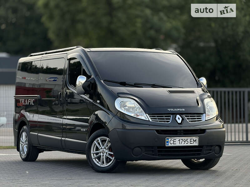 Мінівен Renault Trafic 2009 в 