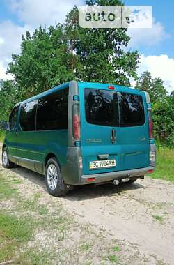 Мінівен Renault Trafic 2005 в Буську