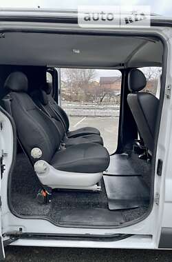 Мінівен Renault Trafic 2013 в Сумах