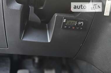 Минивэн Renault Trafic 2020 в 