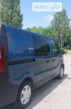 Грузовой фургон Renault Trafic 2015 в Днепре