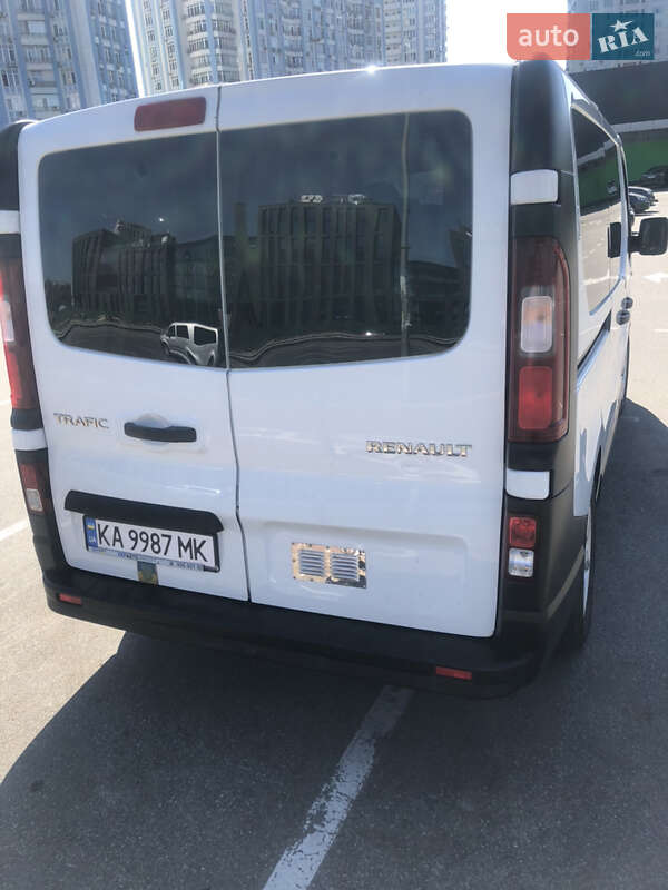 Мінівен Renault Trafic 2015 в Києві