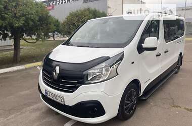 Минивэн Renault Trafic 2016 в Киеве