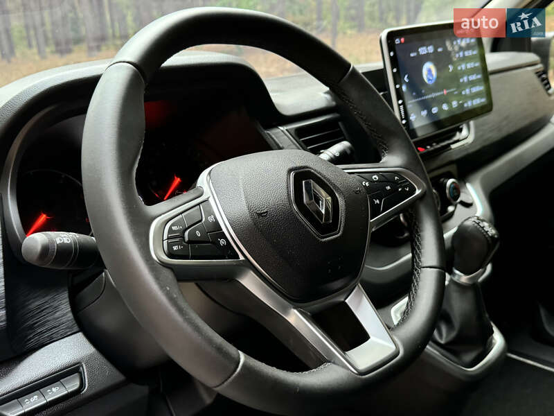 Минивэн Renault Trafic 2024 в Киеве