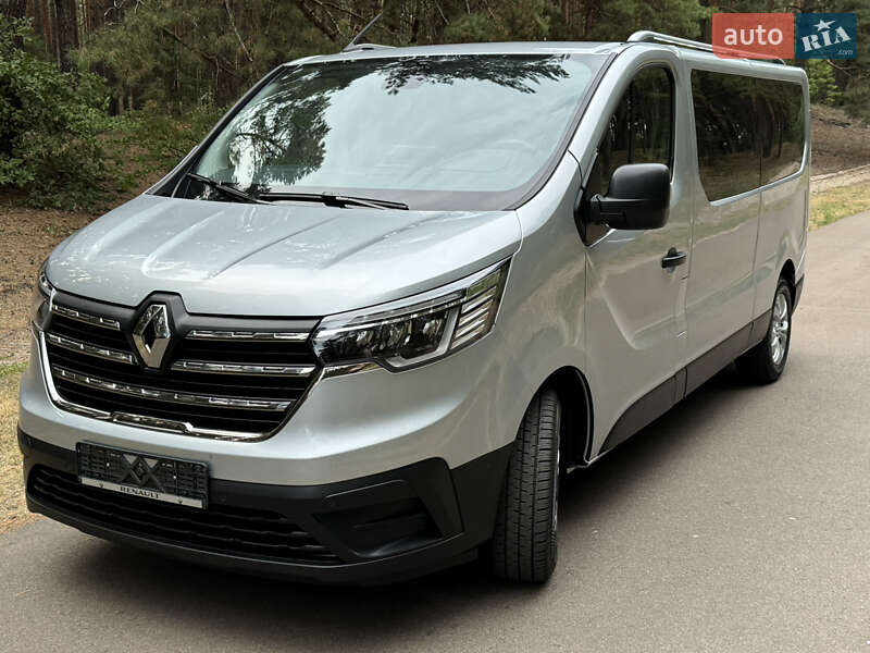 Минивэн Renault Trafic 2024 в Киеве