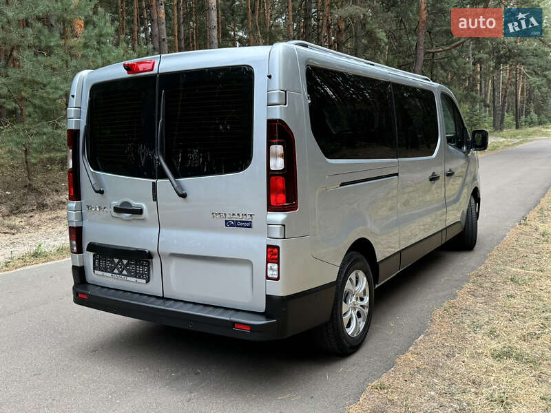 Минивэн Renault Trafic 2024 в Киеве