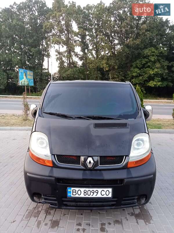 Минивэн Renault Trafic 2005 в Тернополе