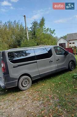 Мінівен Renault Trafic 2017 в 