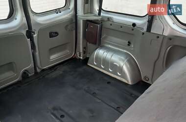 Минивэн Renault Trafic 2012 в 