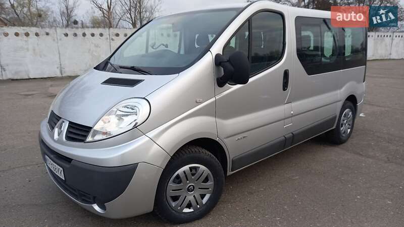 Минивэн Renault Trafic 2012 в Киеве