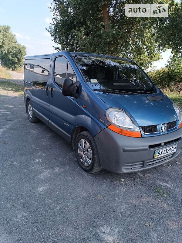 Минивэн Renault Trafic 2005 в Хмельницком