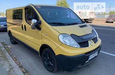 Мінівен Renault Trafic 2008 в Києві