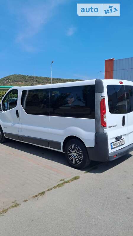 Мінівен Renault Trafic 2008 в Береговому